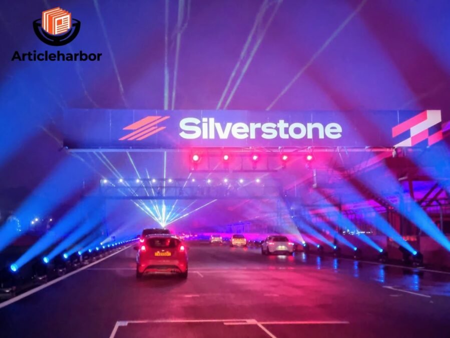 silverstone lap of lights